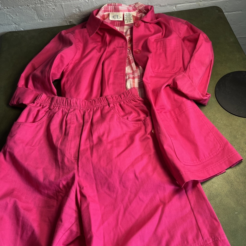 VTG HOT PINK Cricket Lane Shorts Set Jacket Top Shorts Preppy RARE UNIQUE